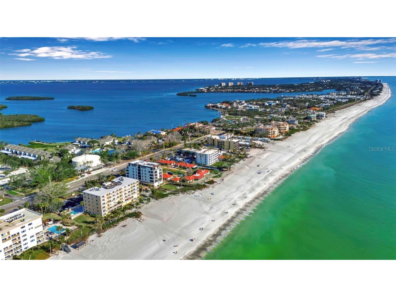 4234 Gulf Of Mexico Drive #H2 Longboat Key FL 34228 - GULF OF MEXICO SARASOTA BAY A4640128 image1