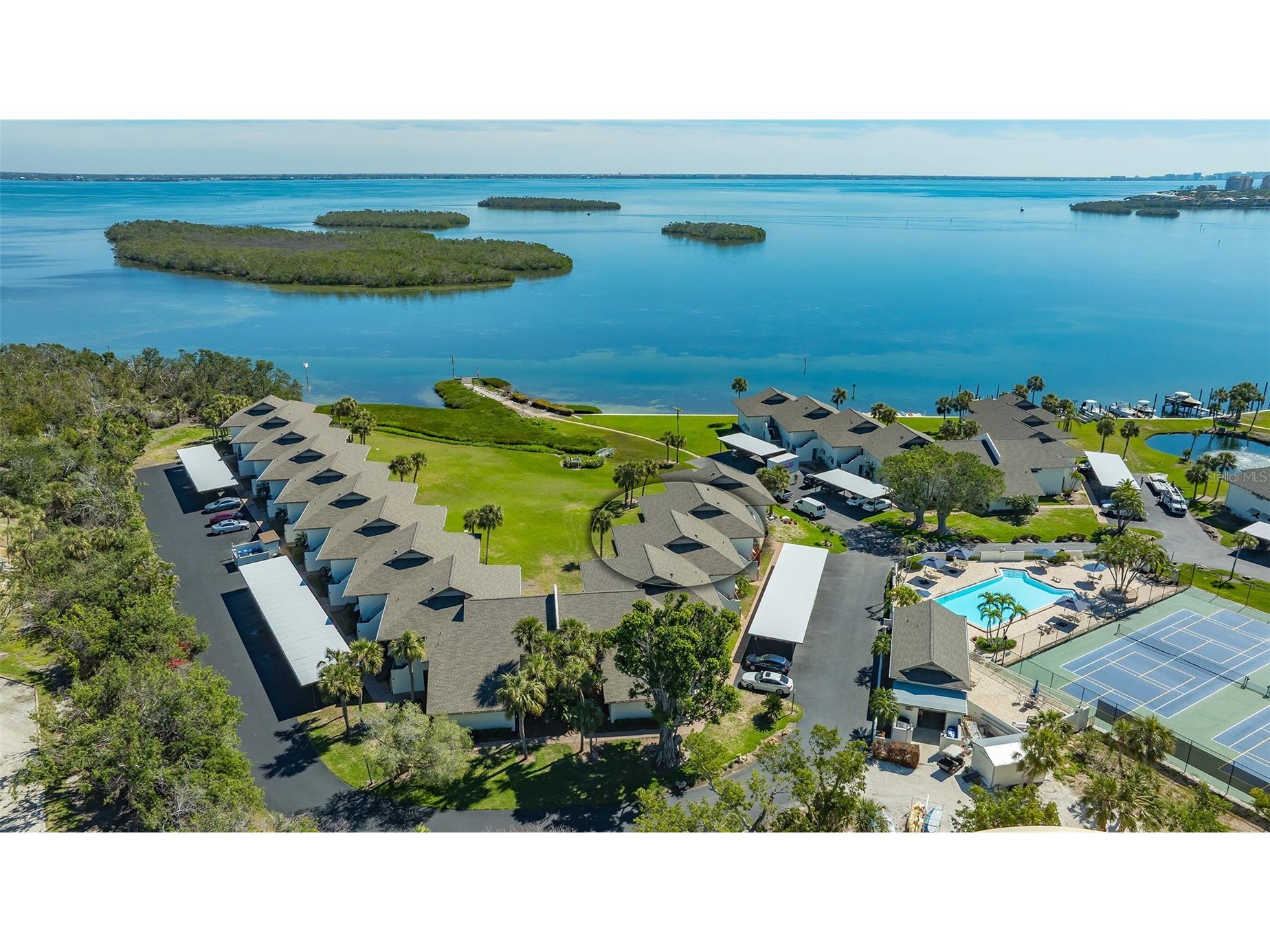 4234 Gulf Of Mexico Drive #Q2 Longboat Key FL 34228 - SARASOTA BAY ICW GULF OF MEX A4643486 image37