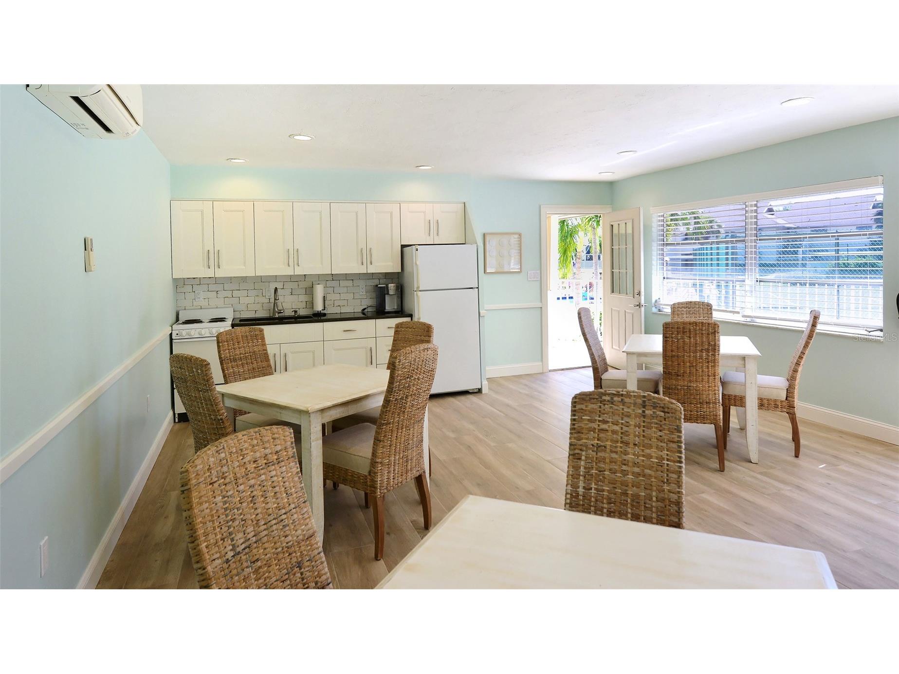 4234 Gulf Of Mexico Drive #Q2 Longboat Key FL 34228 - SARASOTA BAY ICW GULF OF MEX A4643486 image49