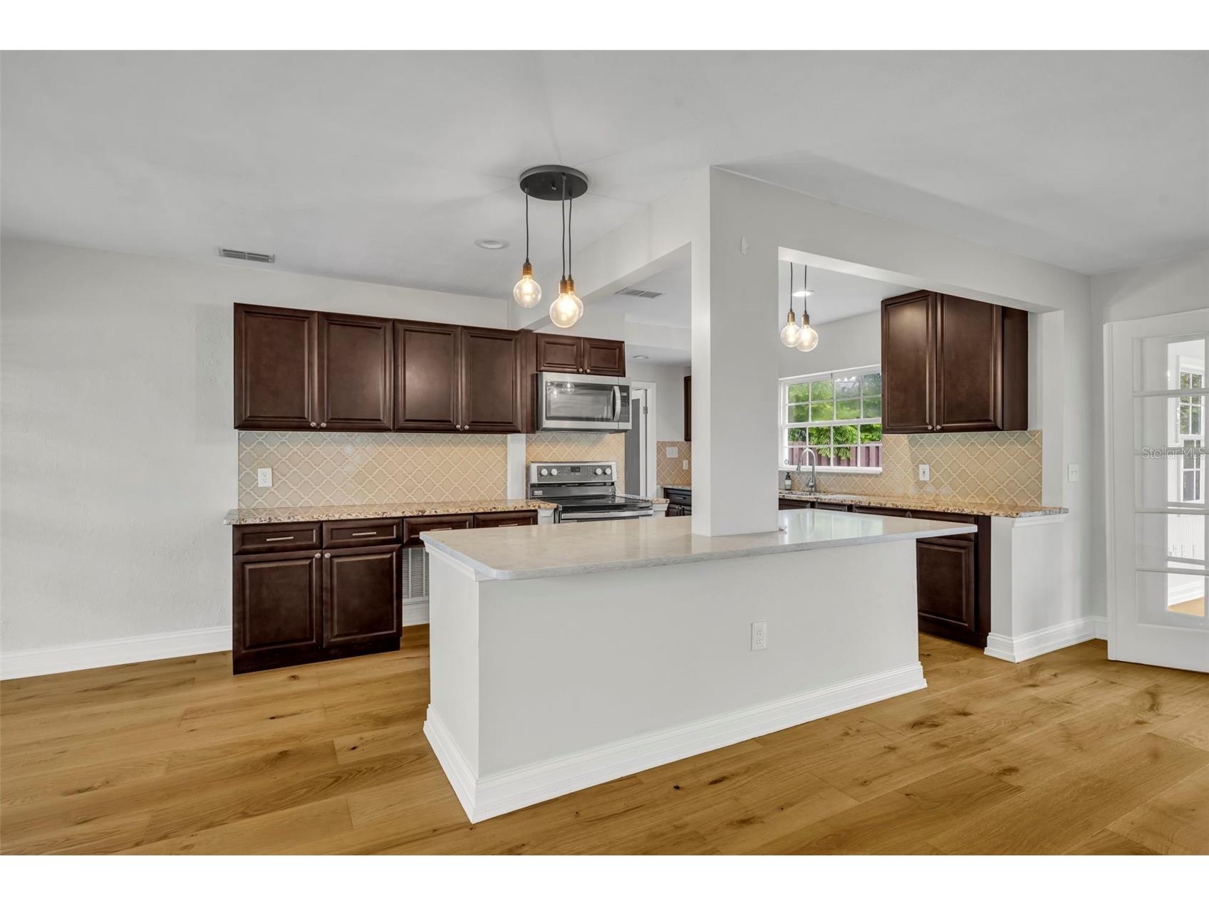4234 Kendrick Road Orlando FL 32804 - LITTLE LAKE FAIRVIEW O6378601 image7