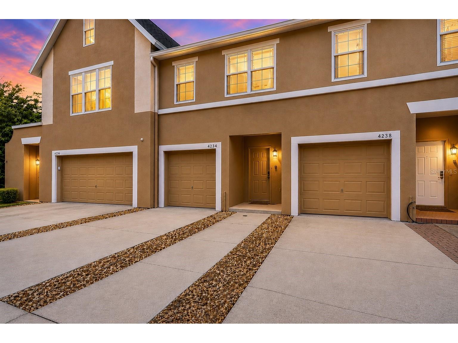 4234 Tyler Circle N #102B Saint Petersburg FL 33709 TB8508993 image1