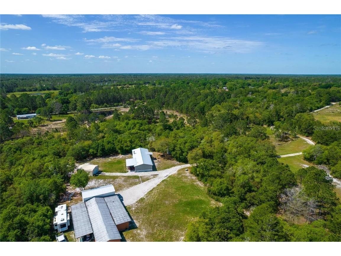 42340 Dogwood Avenue Deland FL 32720 V4925756 image1