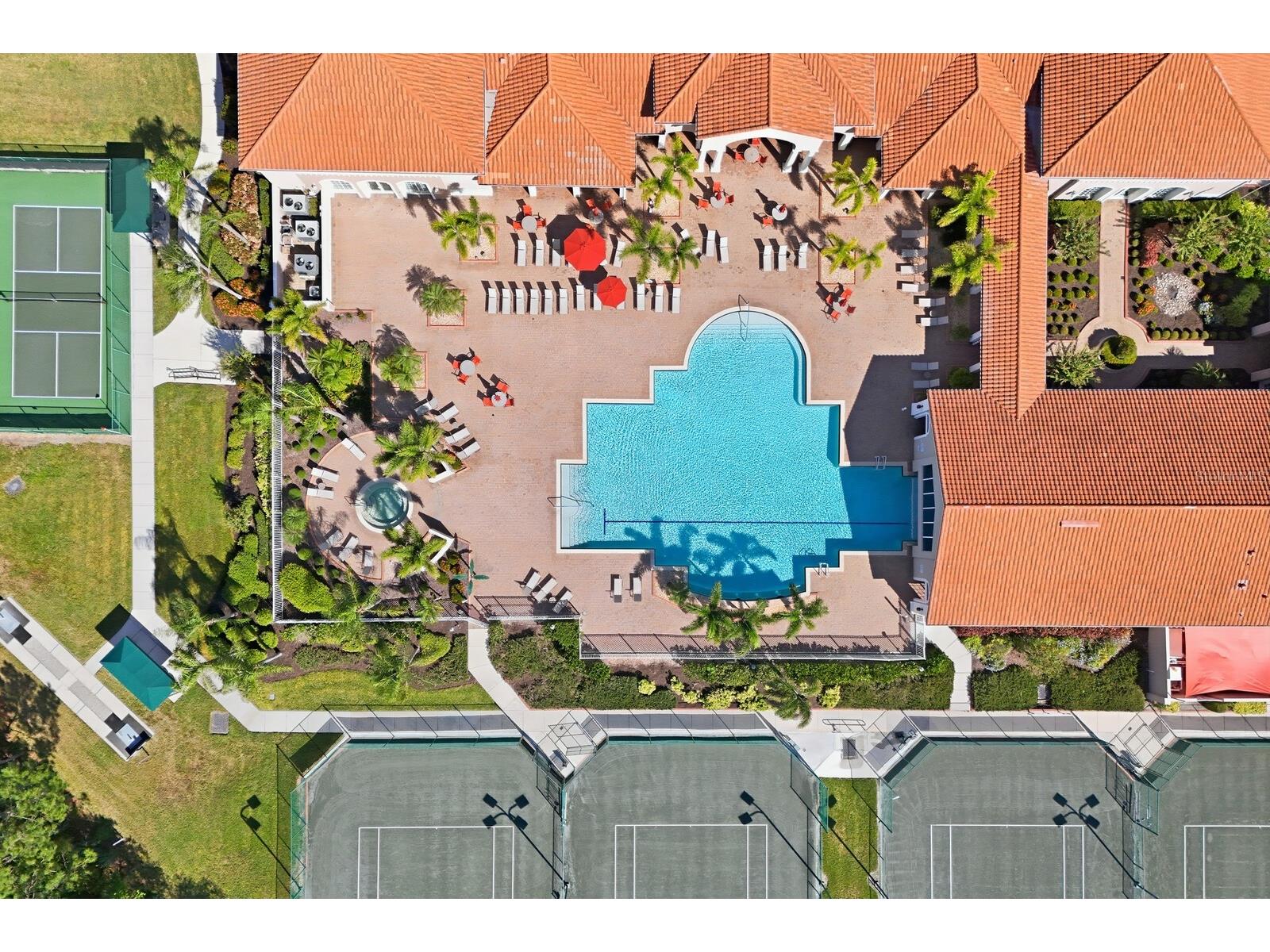 4235 65th Terrace E Sarasota FL 34243 A4667138 image45