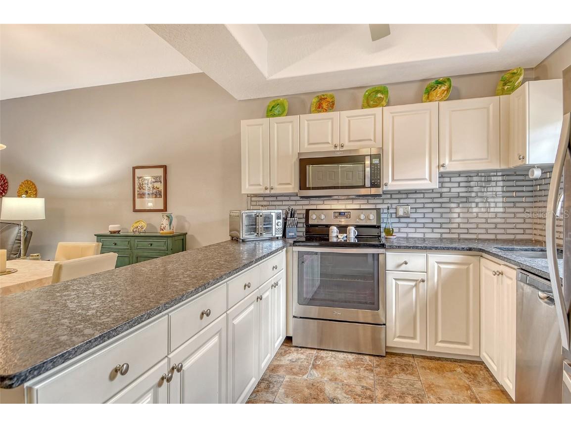 4235 Castlebridge Lane #1210 Sarasota FL 34238 A4662111 image18