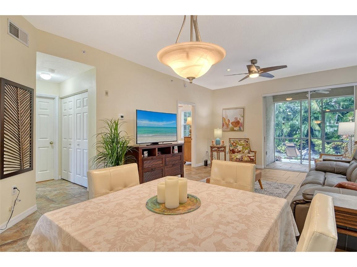 4235 Castlebridge Lane #1210 Sarasota FL 34238 A4662111 image7
