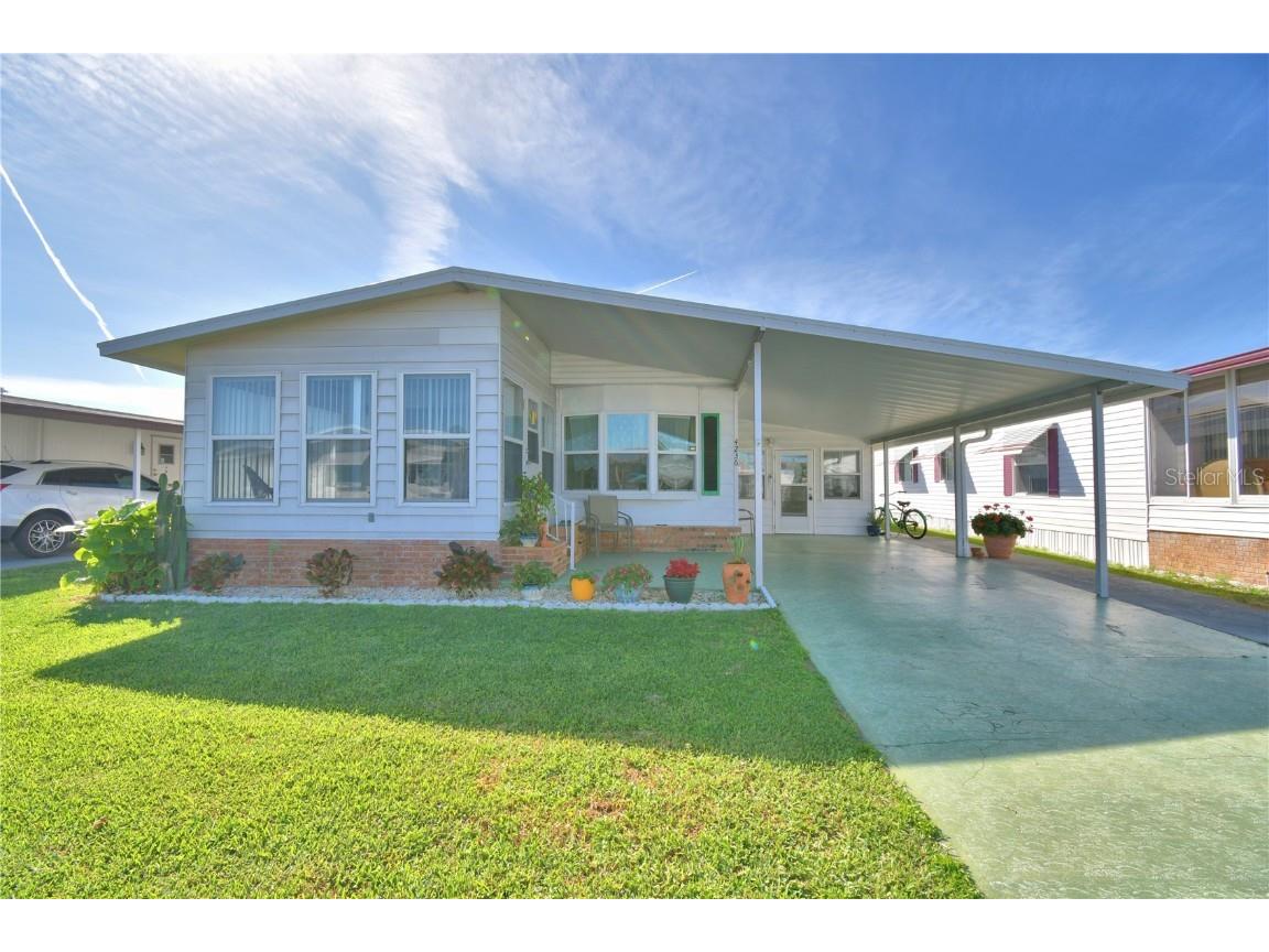 4236 Cedarwood Street Winter Haven FL 33880 - Dinner Lake P4933810 image1