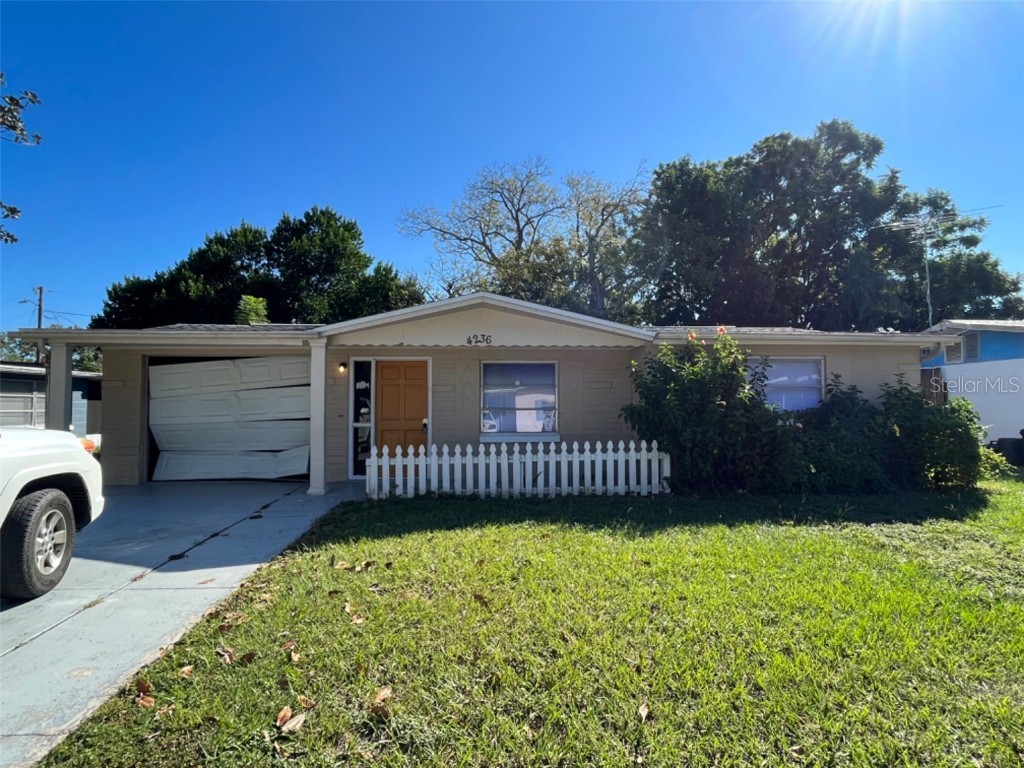 4236 Day Drive New Port Richey FL 34652 U8187749 image1