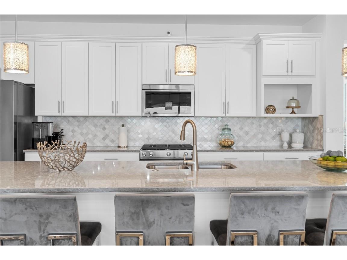 42363 Edgewater Drive Punta Gorda FL 33982 C7518781 image10