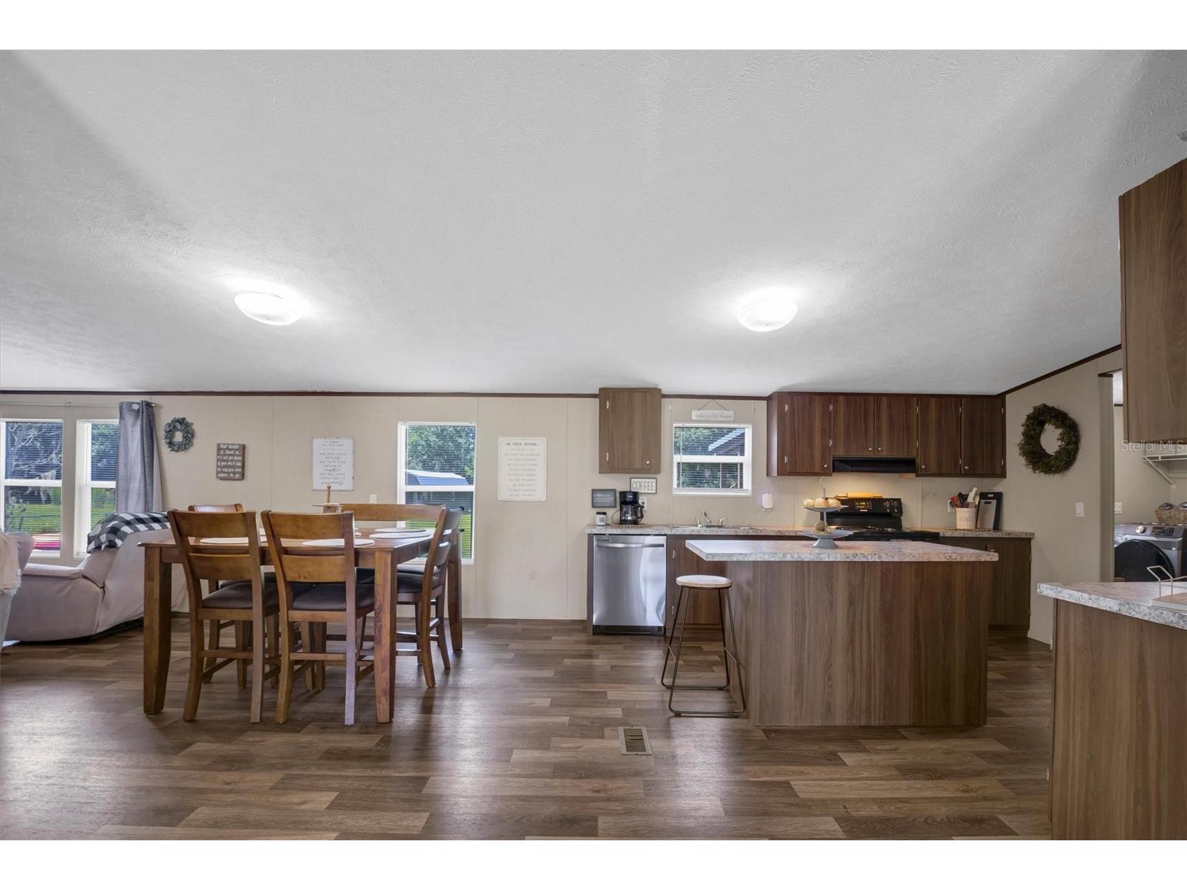 4237 Coyote Trail Polk City FL 33868 P4939275 image8