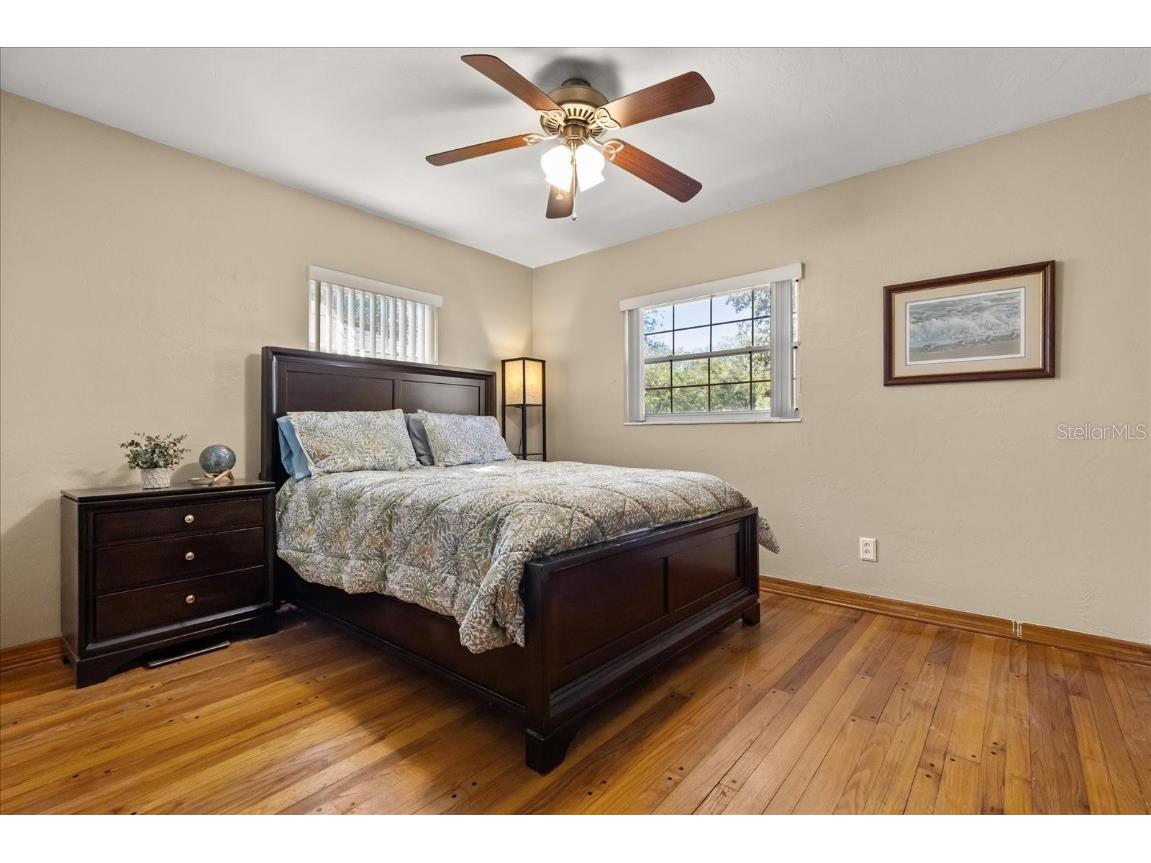 4237 Dr Martin Luther King Jr Street N Saint Petersburg FL 33703 TB8320421 image12