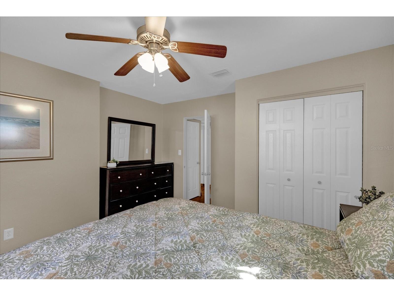 4237 Dr Martin Luther King Jr Street N Saint Petersburg FL 33703 TB8493914 image13