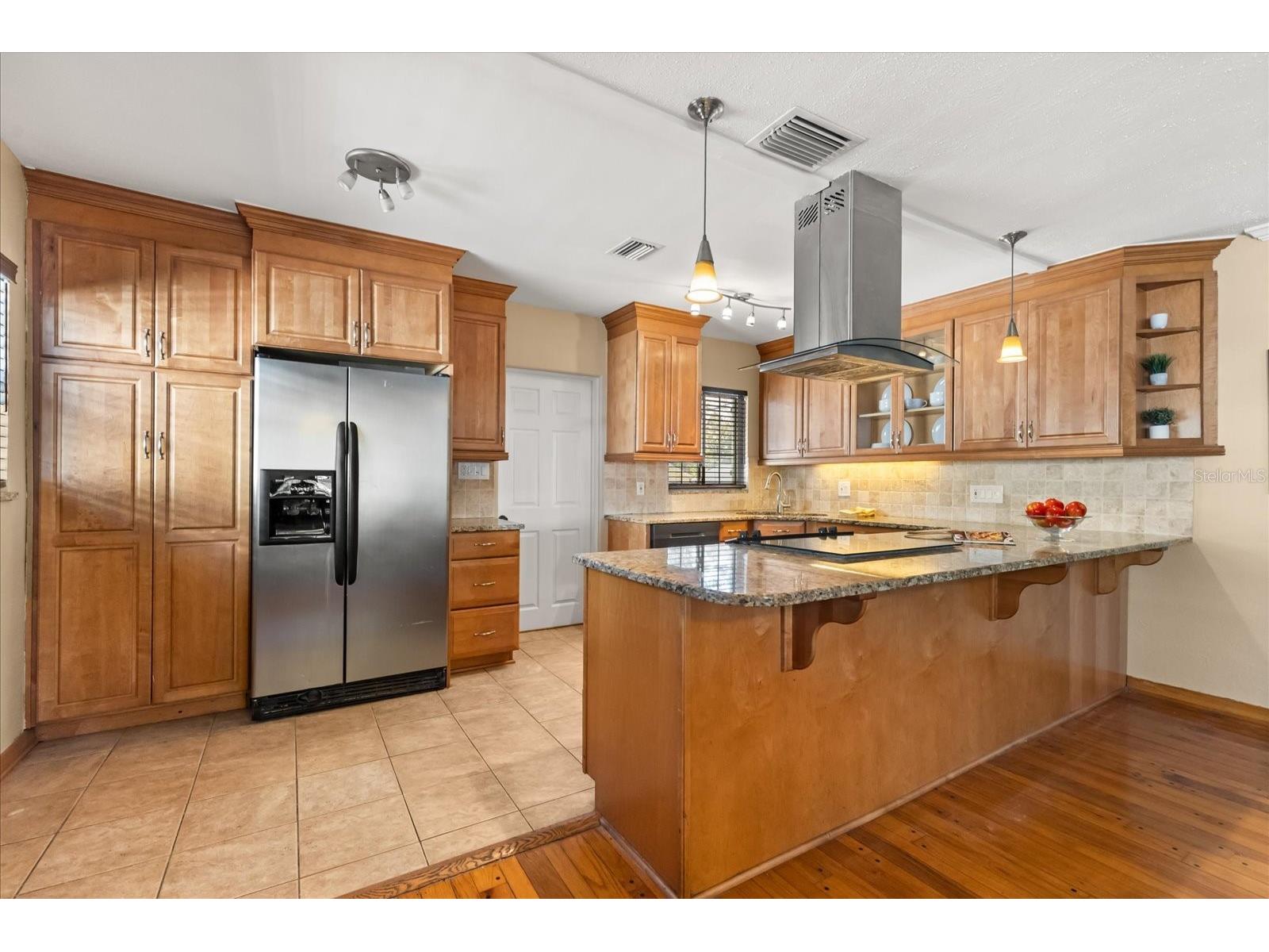 4237 Dr Martin Luther King Jr Street N Saint Petersburg FL 33703 TB8493914 image5