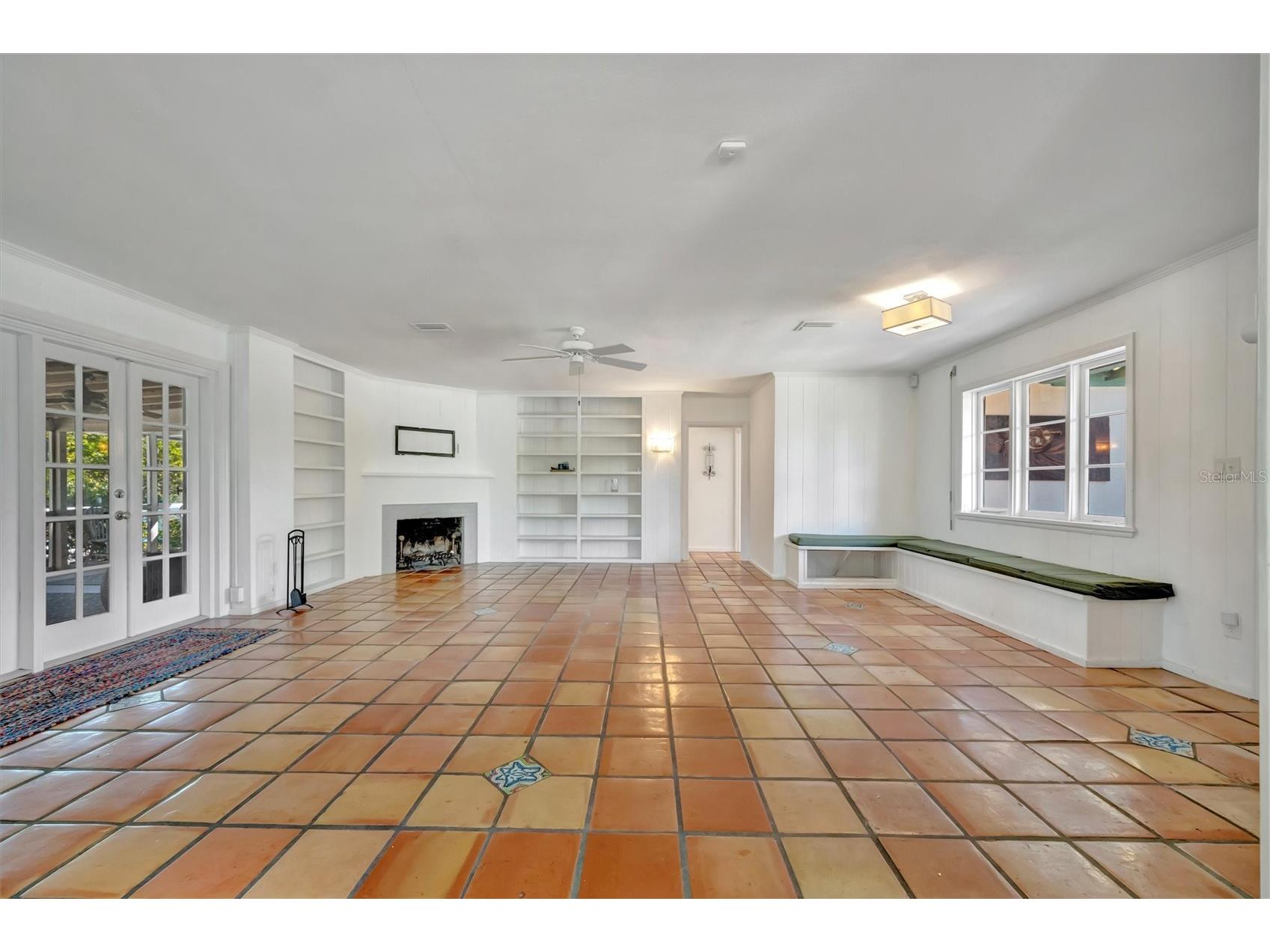 4237 Higel Avenue Sarasota FL 34242 A4686838 image18