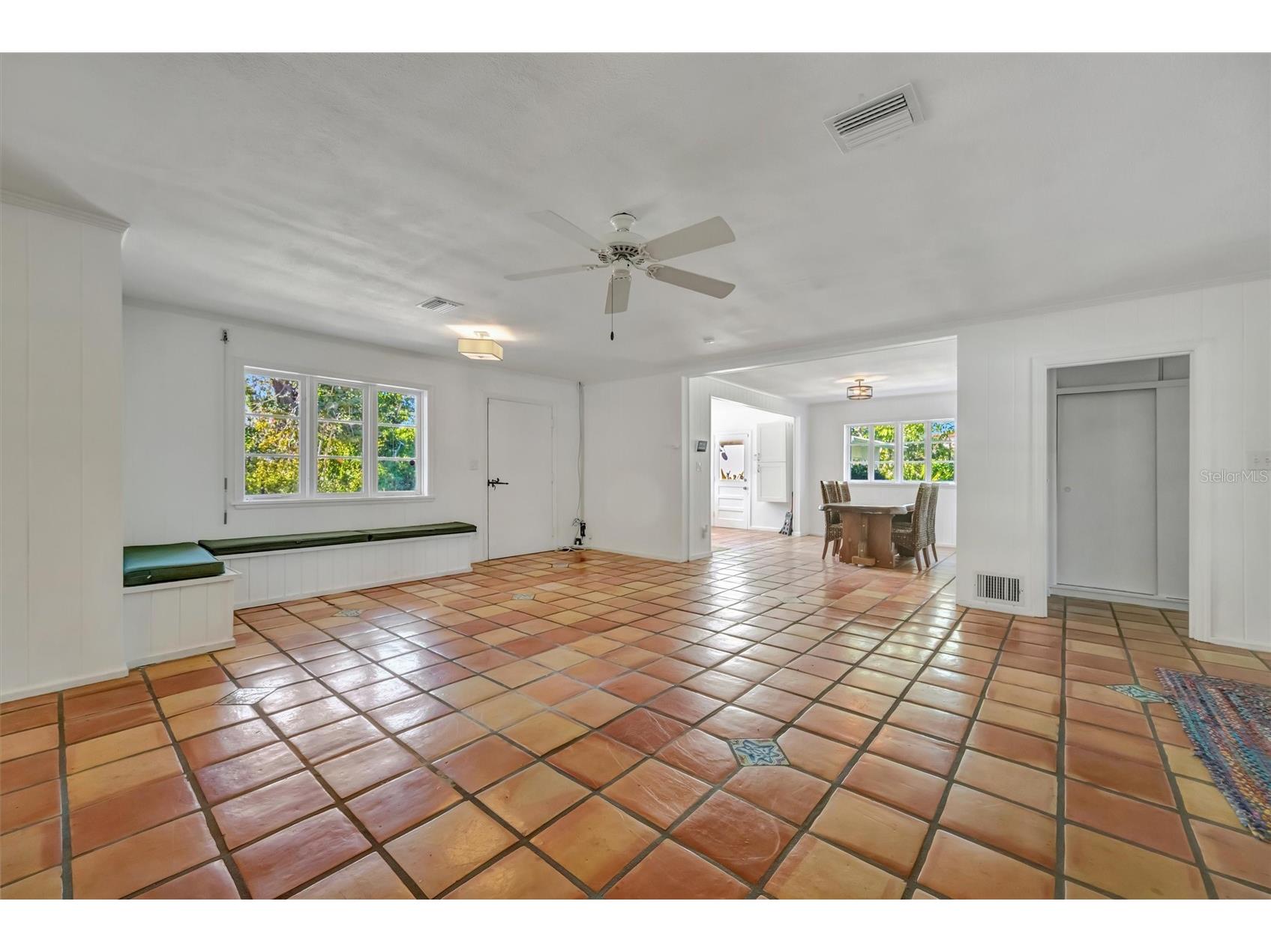 4237 Higel Avenue Sarasota FL 34242 A4686838 image22