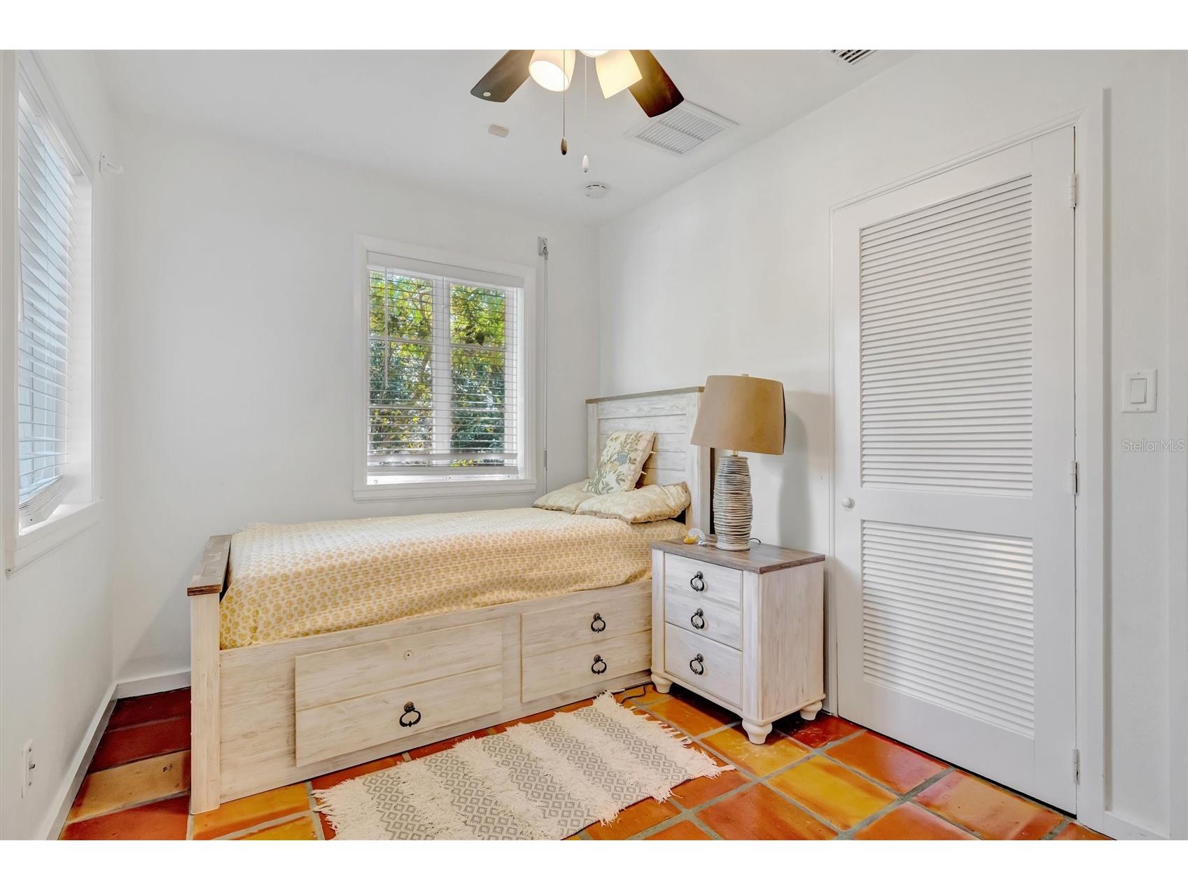 4237 Higel Avenue Sarasota FL 34242 A4686838 image28