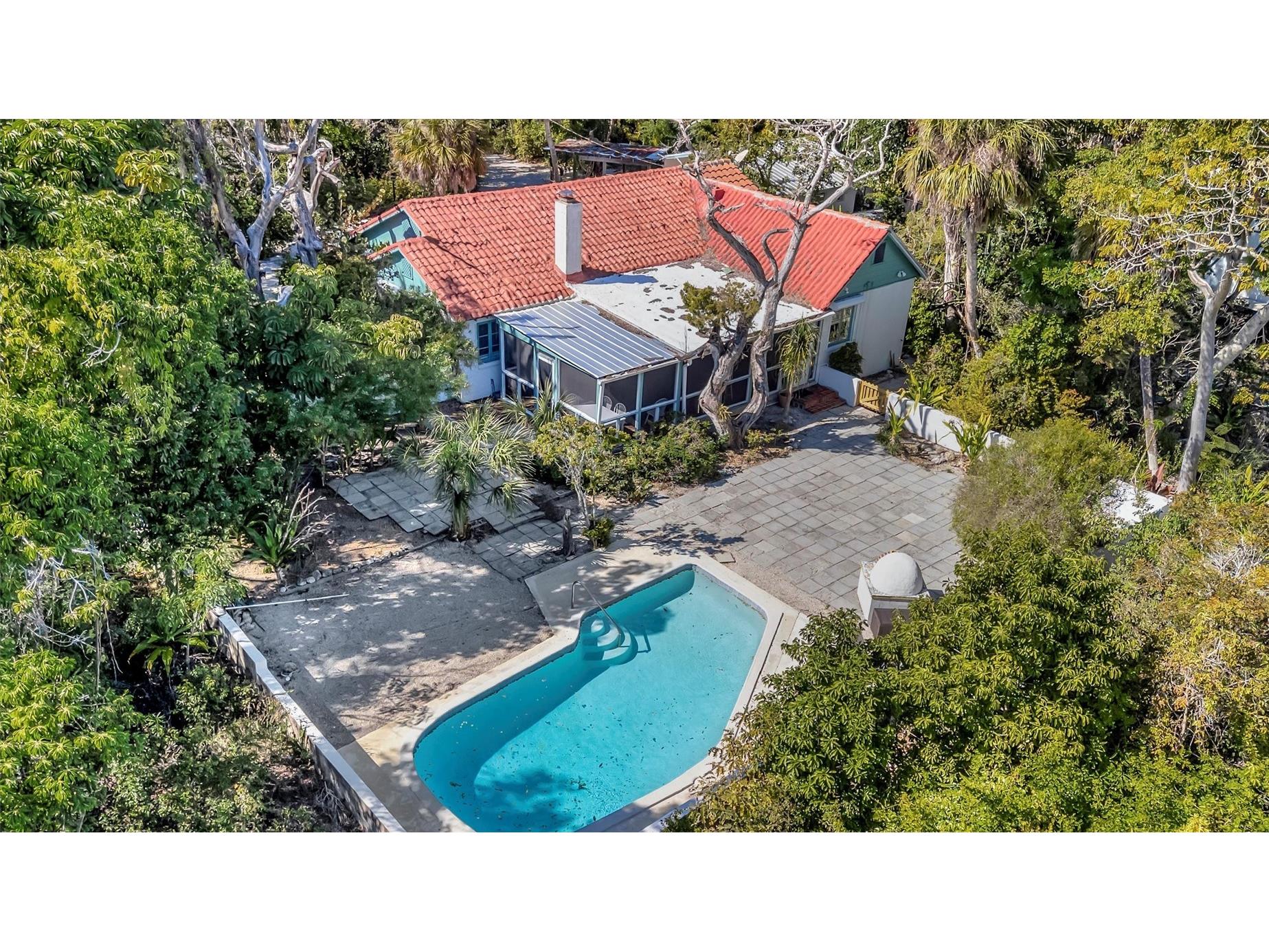 4237 Higel Avenue Sarasota FL 34242 A4686838 image41