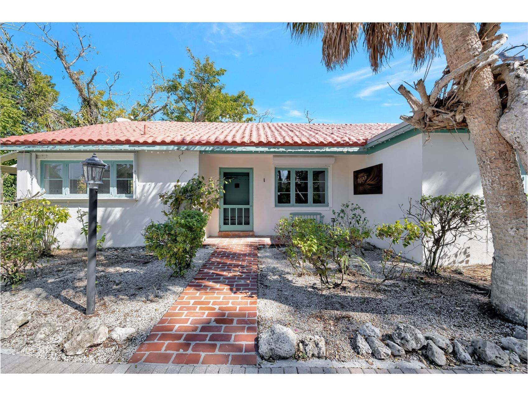 4237 Higel Avenue Sarasota FL 34242 A4686838 image5