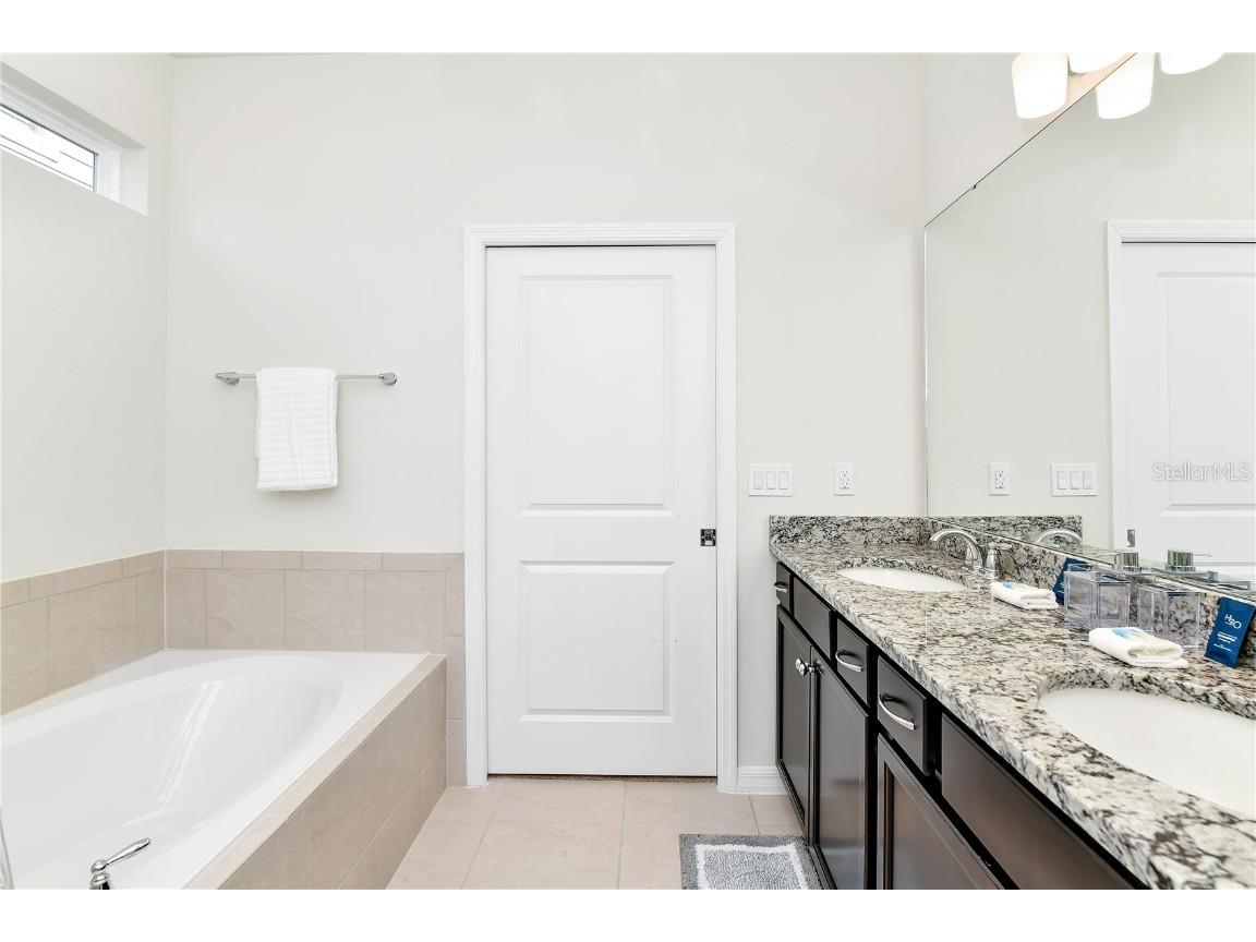 4237 Lana Avenue Davenport FL 33897 O6330672 image37