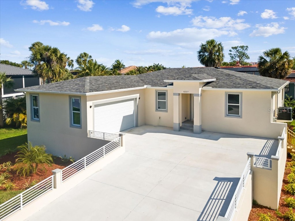 4237 Marine Parkway New Port Richey FL 34652 W7874040 image1