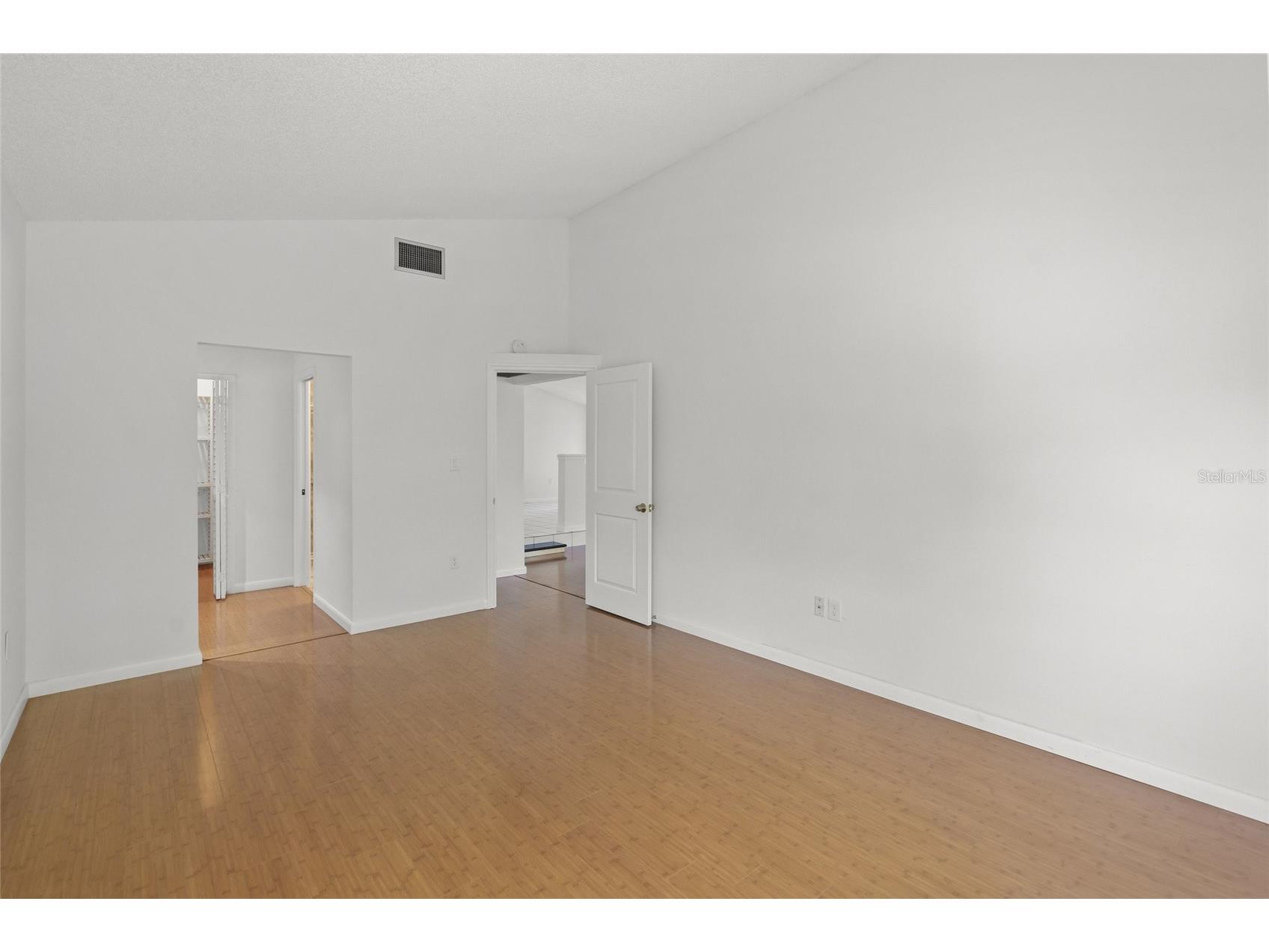 4238 Carriage Drive #46 Sarasota FL 34241 A4689666 image26