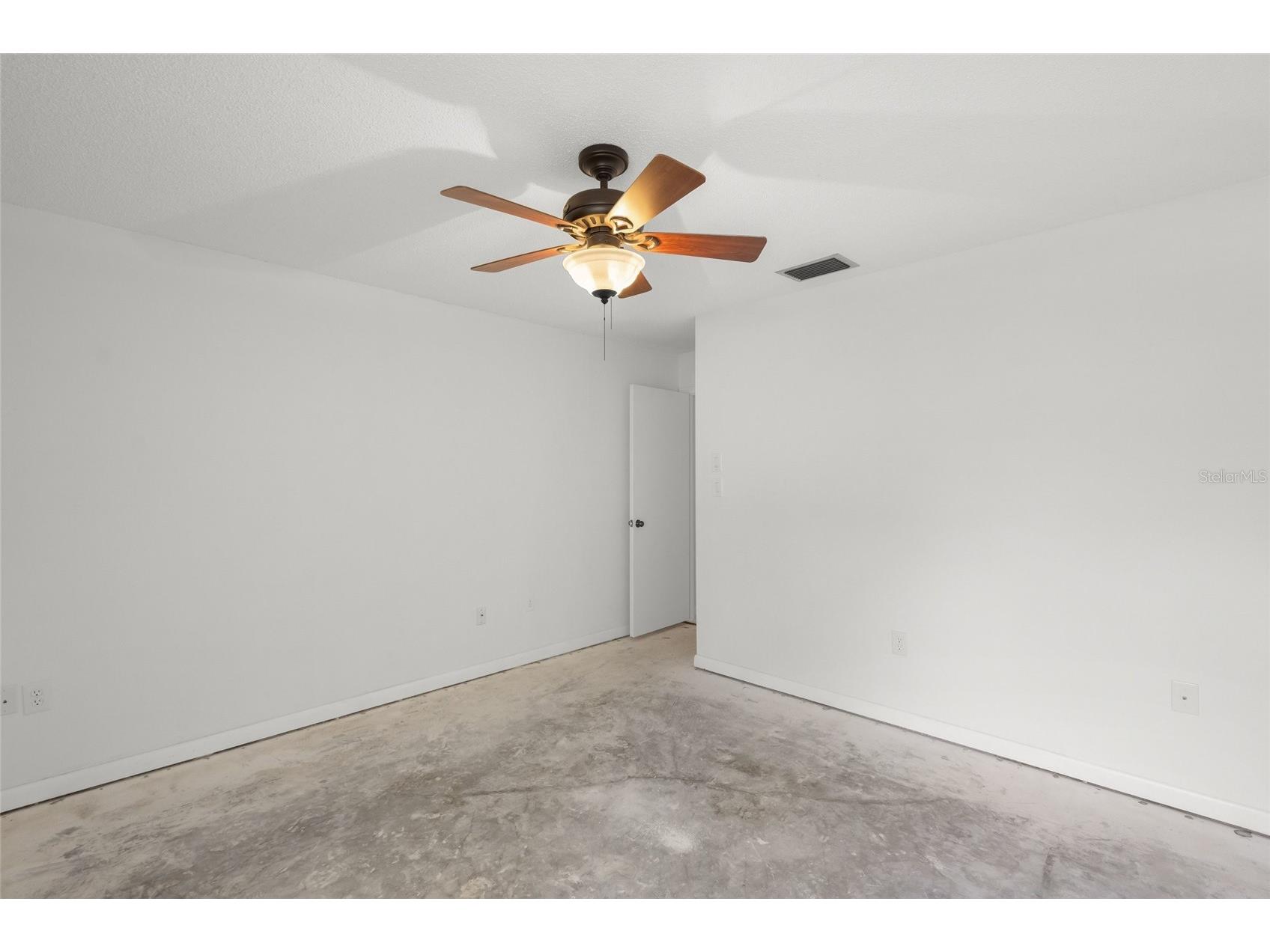 4238 Carriage Drive #46 Sarasota FL 34241 A4689666 image39