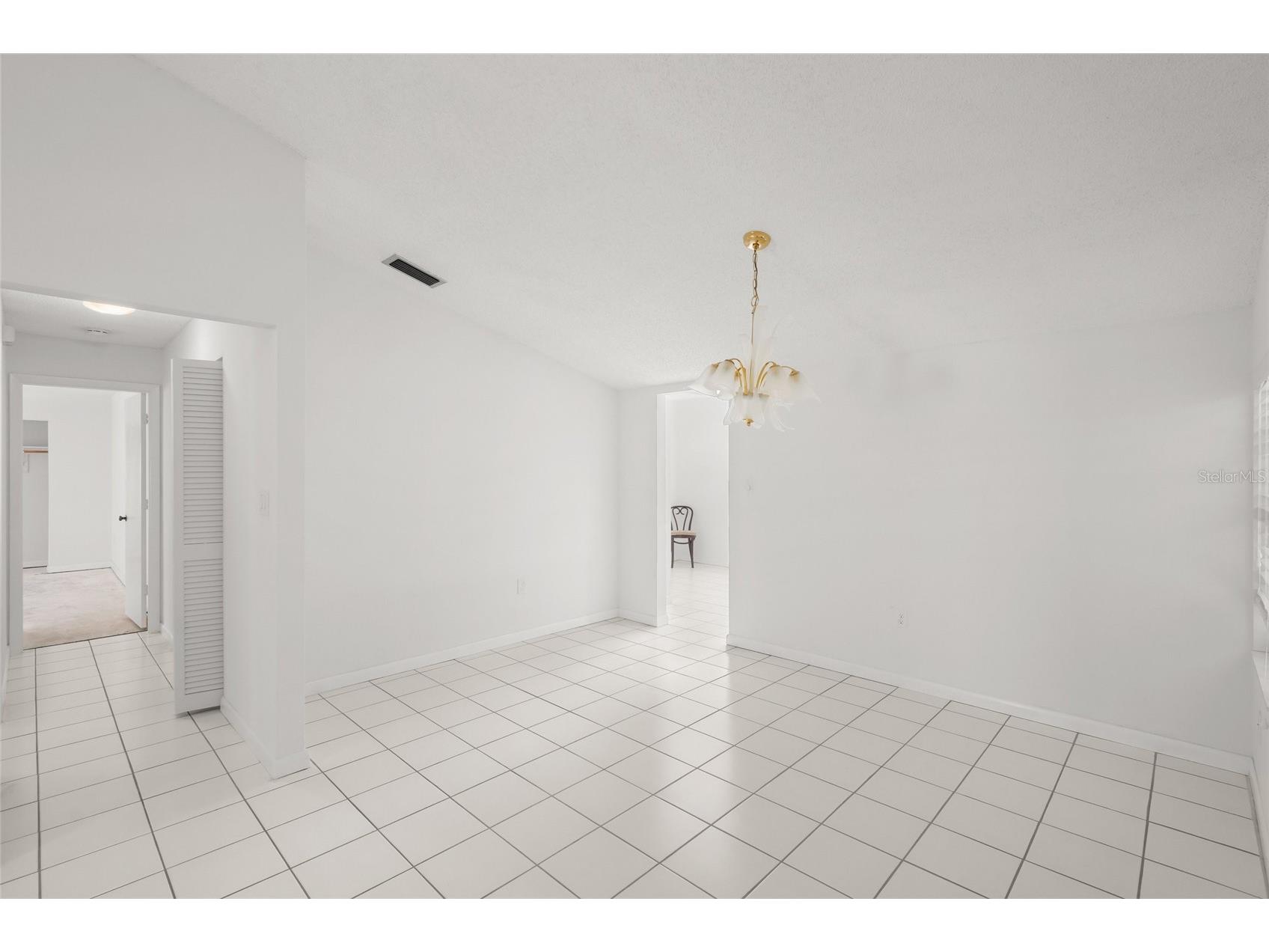 4238 Carriage Drive #46 Sarasota FL 34241 A4689666 image9