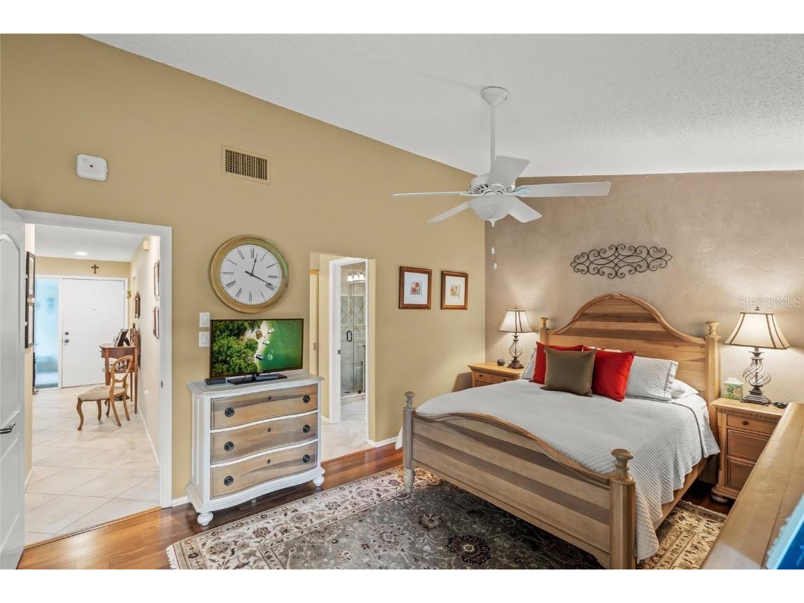 4239 Carriage Drive #36 Sarasota FL 34241 A4660607 image18