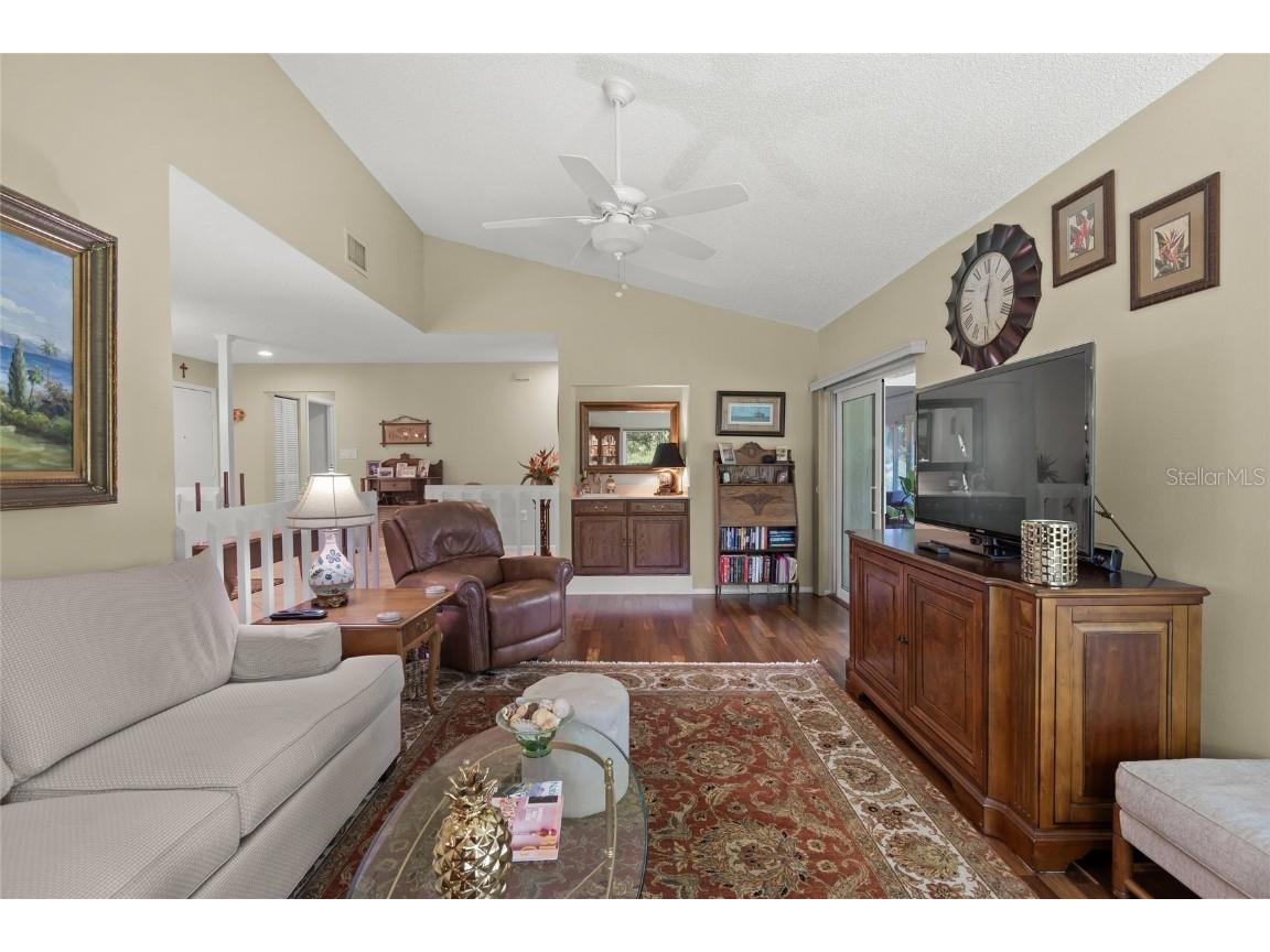 4239 Carriage Drive #36 Sarasota FL 34241 A4660607 image8