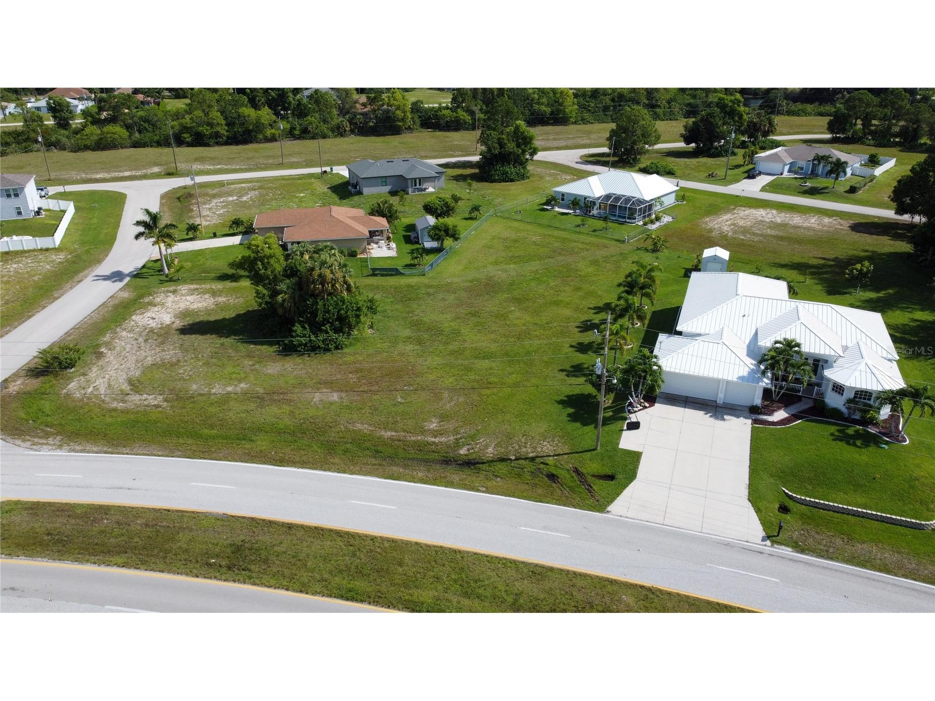 4239 E Gator Circle Cape Coral FL 33909 TB8470811 image29