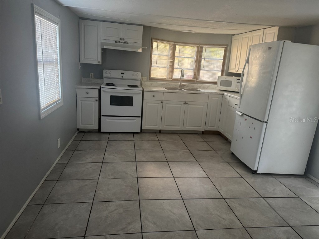 4239 Memphis Avenue New Port Richey FL 34652 TB8438854 image2