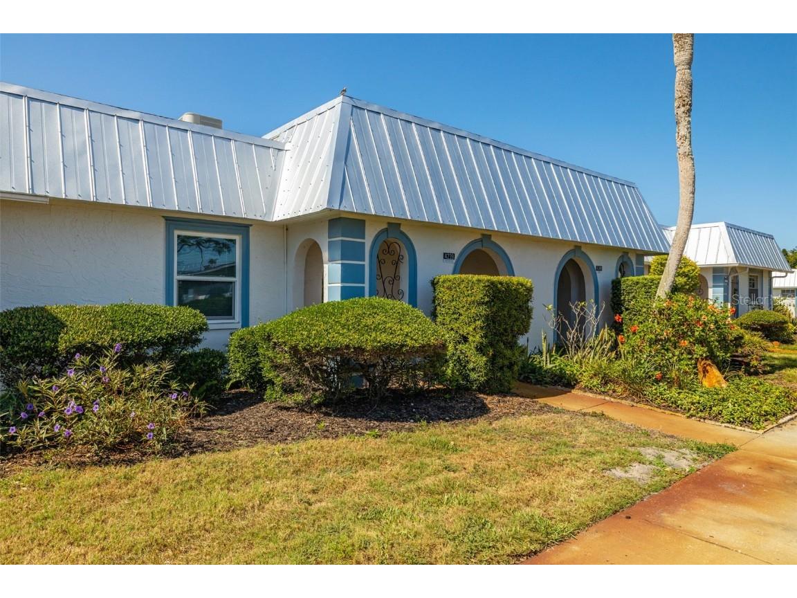 4239 Tamargo Drive New Port Richey FL 34652 U8243987 image2