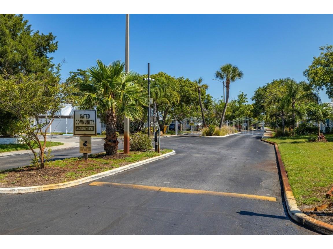 4239 Tamargo Drive New Port Richey FL 34652 U8243987 image26