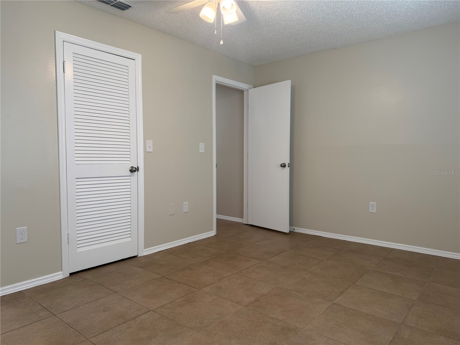 4239 Woodfield Avenue Holiday FL 34691 TB8517188 image17