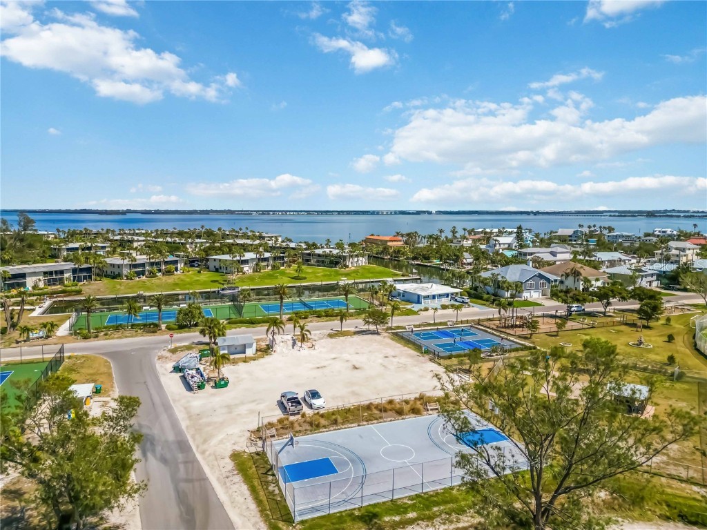 424 62nd Street Holmes Beach FL 34217 A4645810 image44