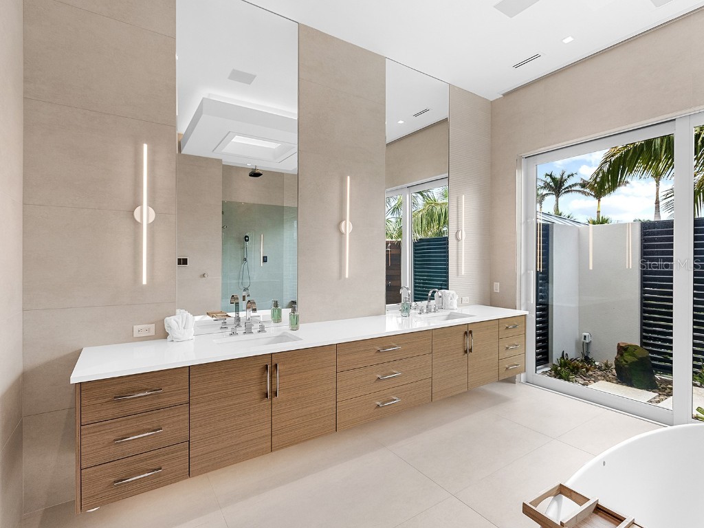 424 Bowdoin Circle Sarasota FL 34236 - SARASOTA BAY A4646393 image29