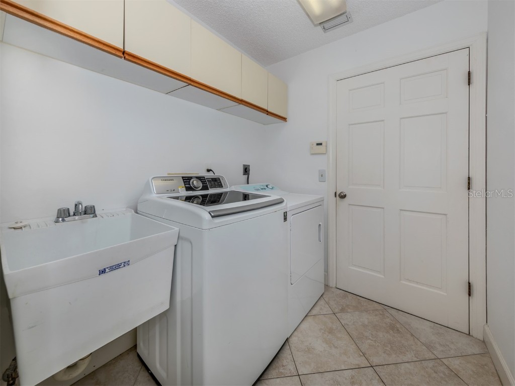 424 Cardiff Road #27 Venice FL 34293 A4613932 image15