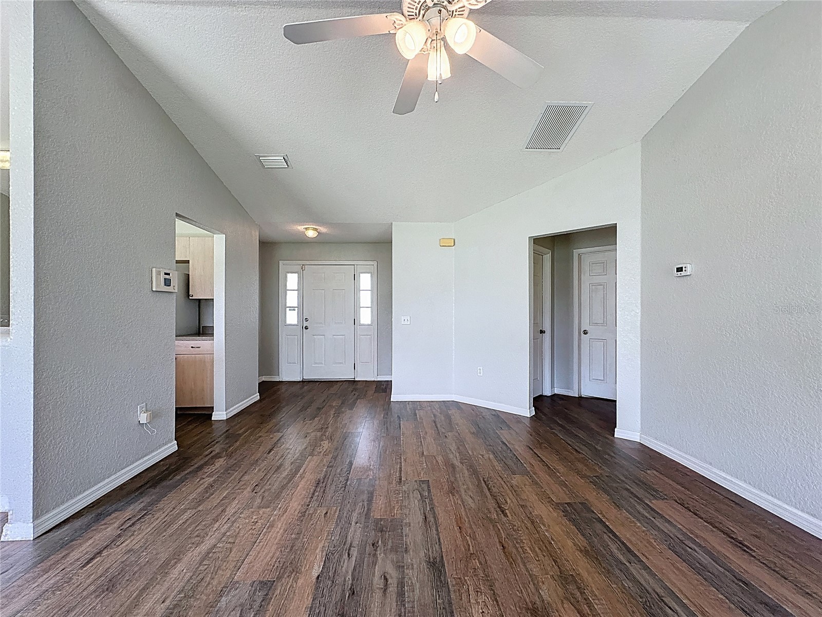 424 Danube Way Kissimmee FL 34759 S5154311 image4