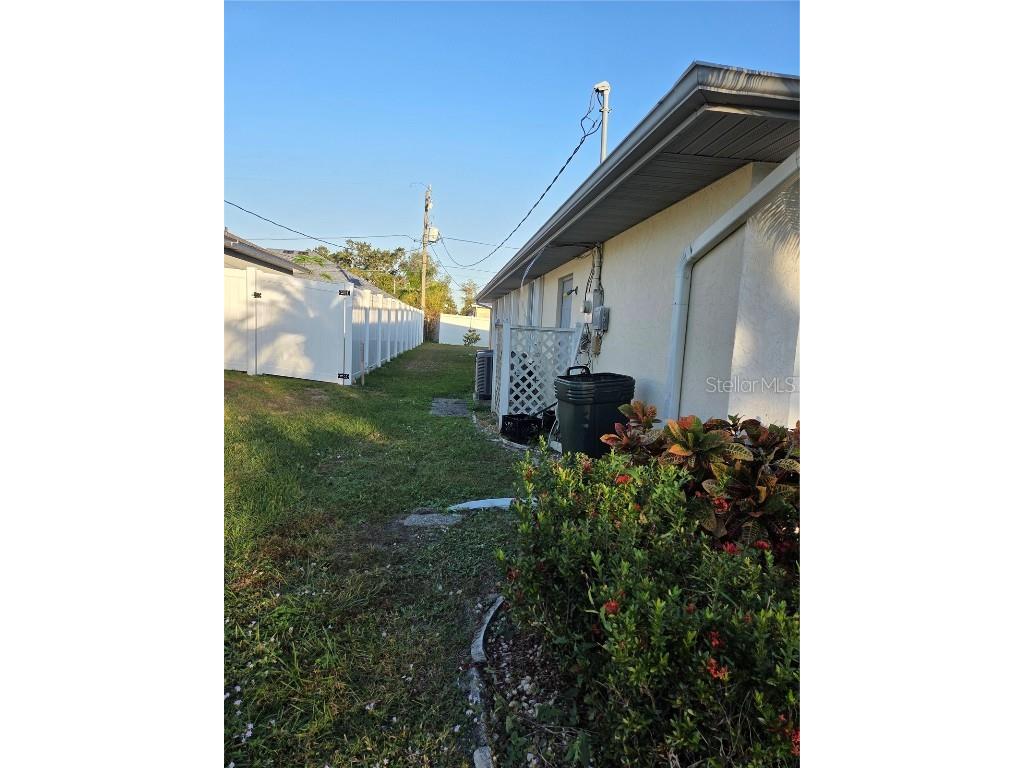 424 Delaney Street Port Charlotte FL 33954 C7517919 image25