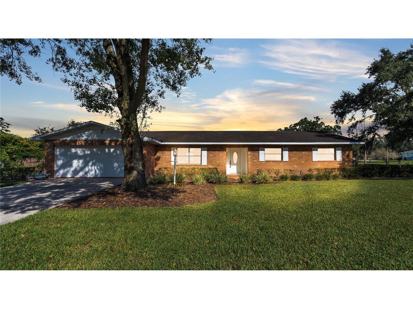 424 Forest Glen Avenue Lakeland FL 33813 L4940954 image1