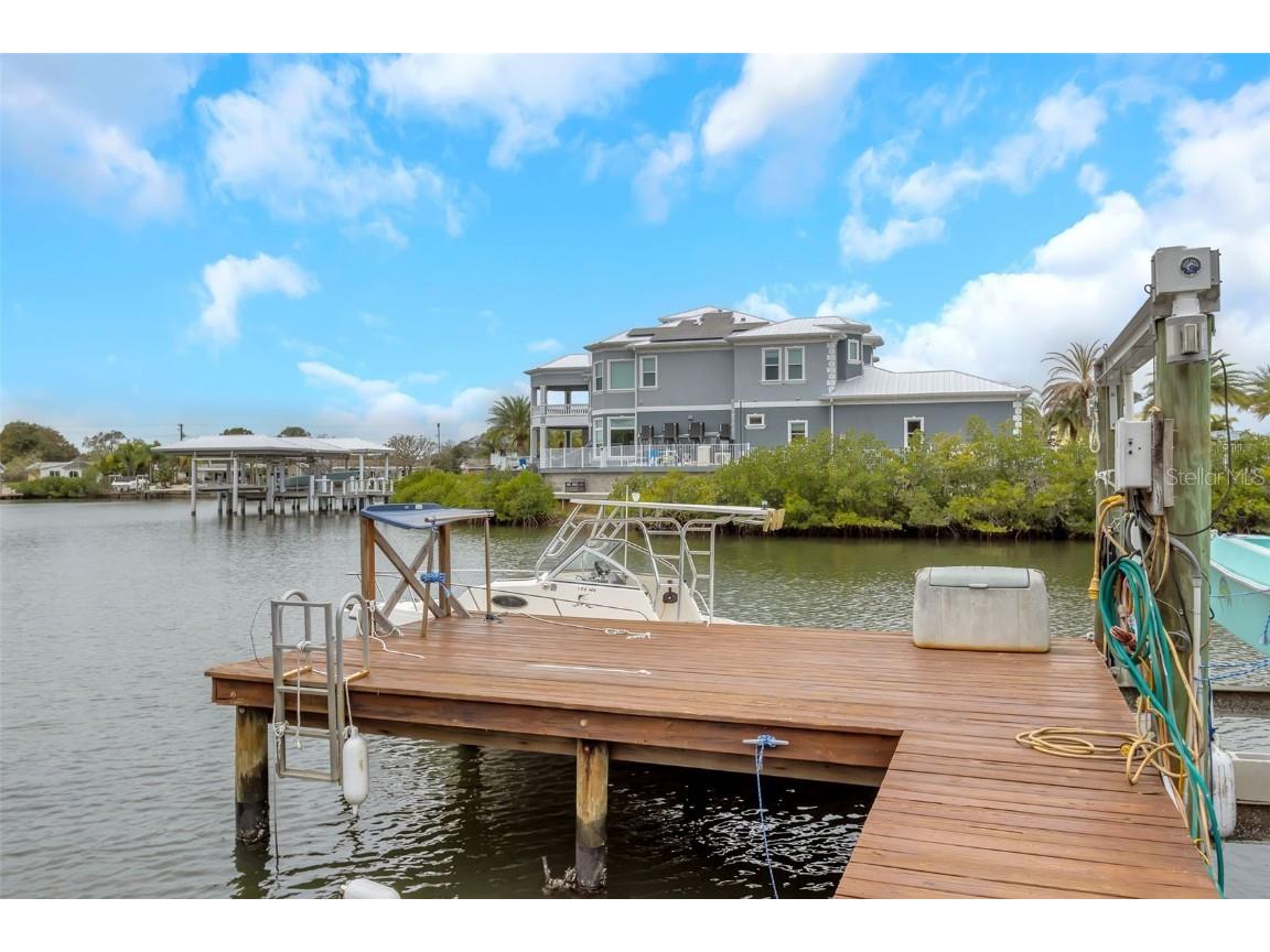 424 Island Cay Way Apollo Beach FL 33572 TB8370062 image32