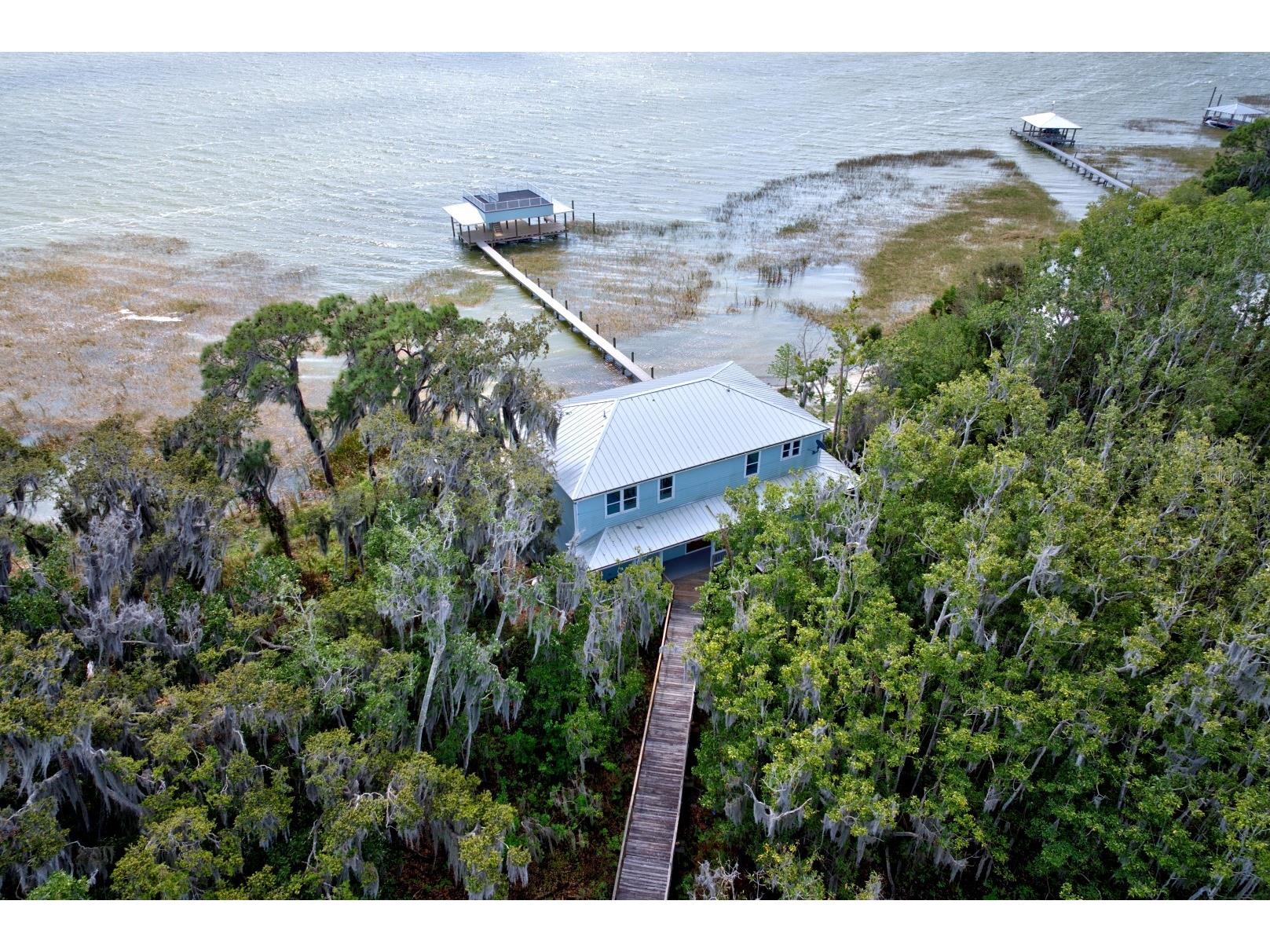 424 Lake Mirror Drive Lake Placid FL 33852 - LAKE PLACID/LAKE CHILDS C7525295 image1