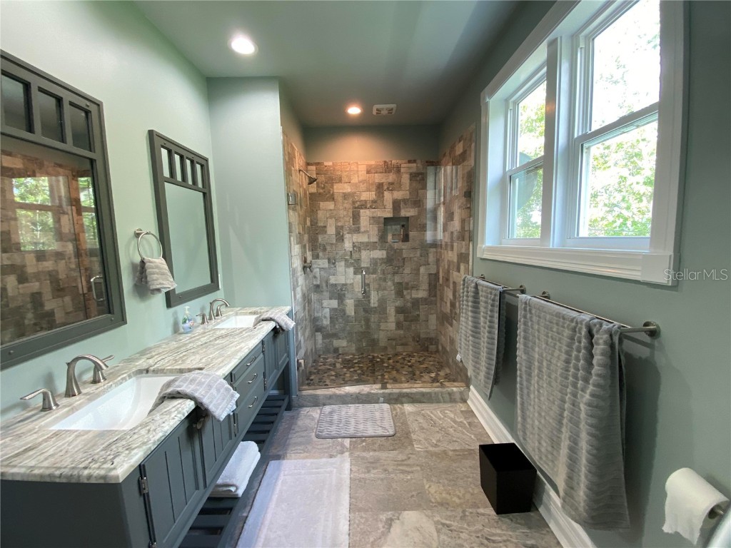 424 Lake Mirror Drive Lake Placid FL 33852 O6348952 image18