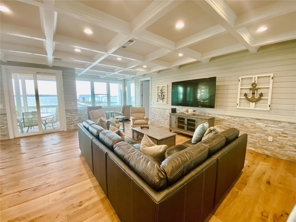 424 Lake Mirror Drive Lake Placid FL 33852 O6348952 image3