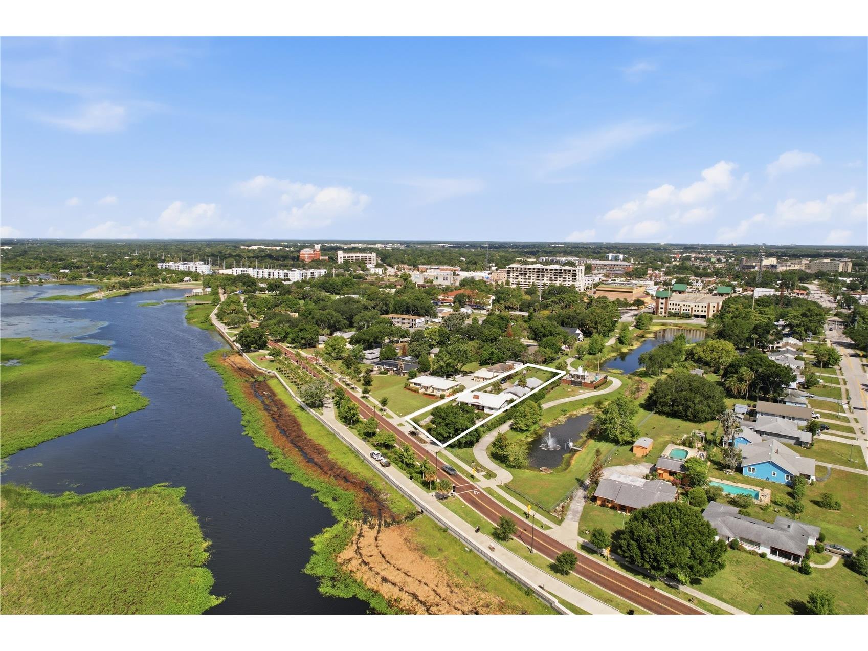 424 Lakeshore Boulevard Kissimmee FL 34741 - LAKE TOHOPEKALIGA O6418066 image37