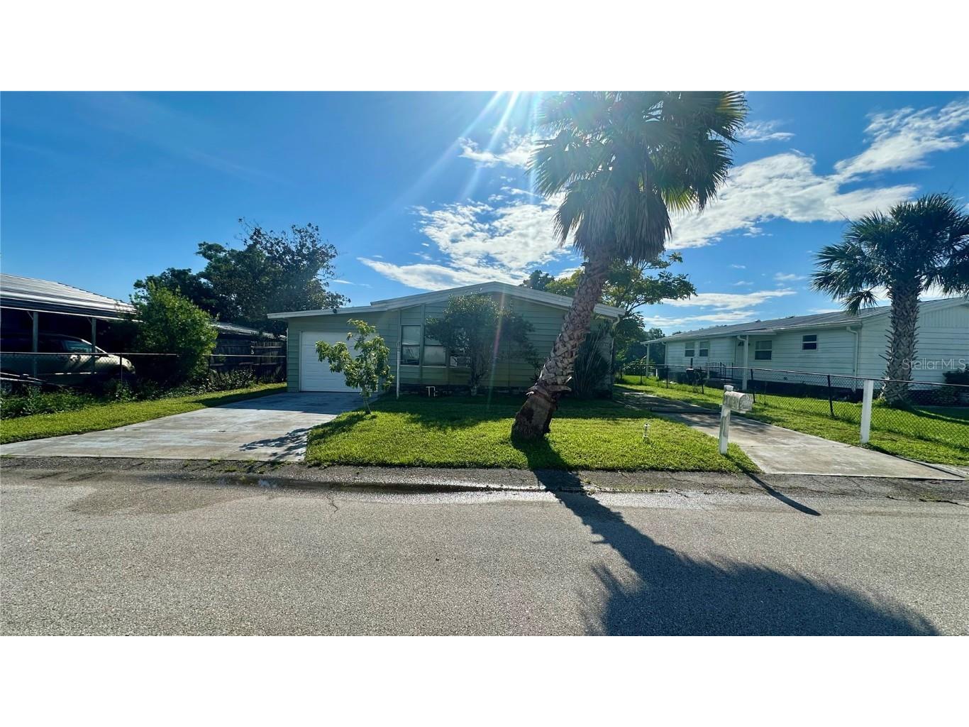 424 Leisure Place Lakeland FL 33801 TB8421286 image1