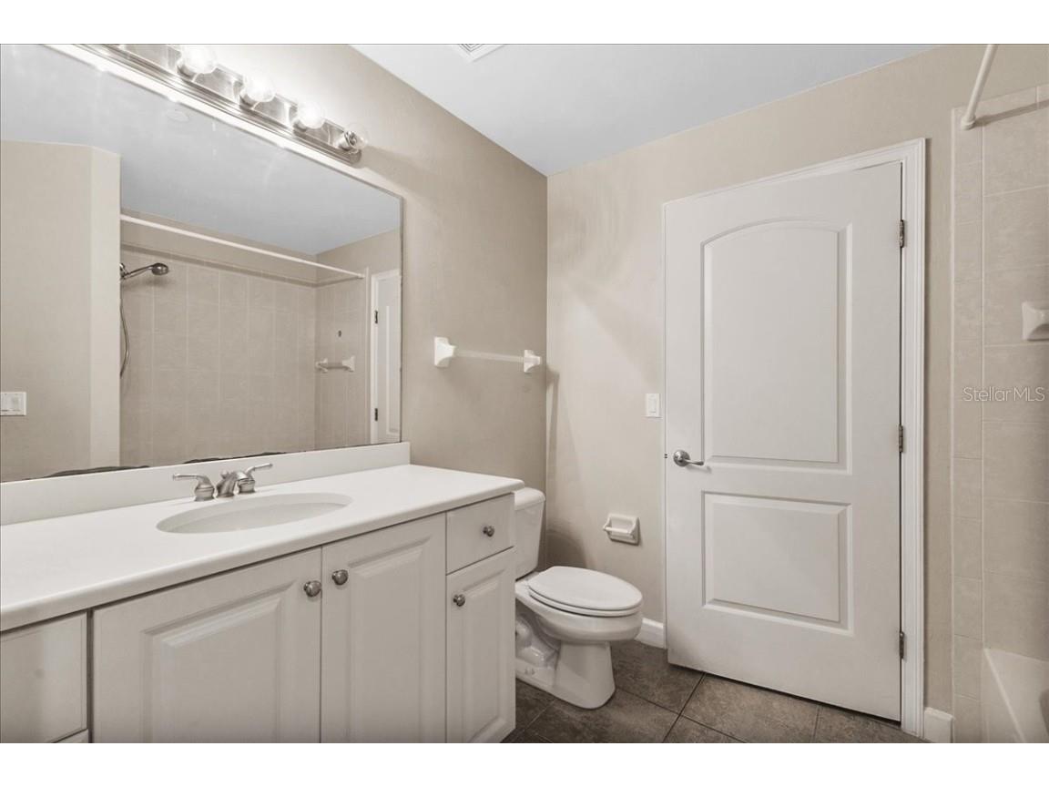 424 Luna Bella #432 New Smyrna Beach FL 32168 V4944450 image27