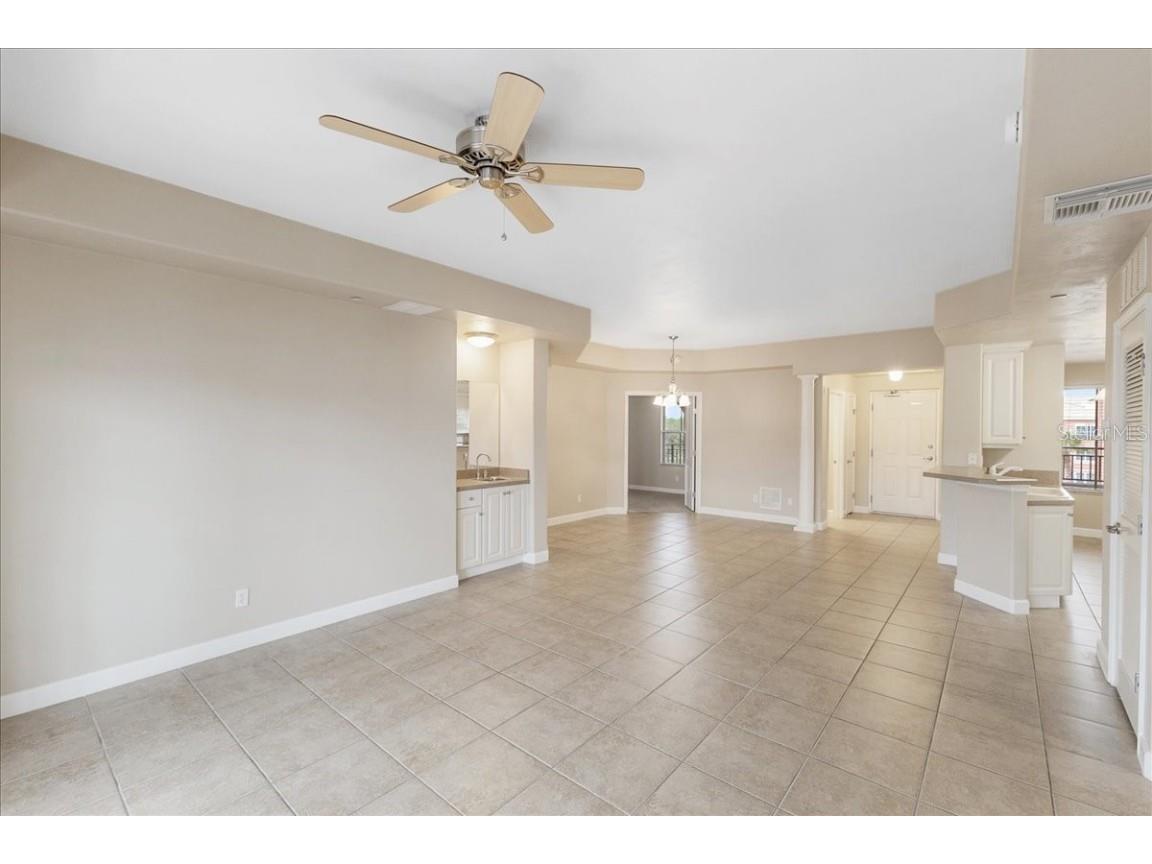 424 Luna Bella #432 New Smyrna Beach FL 32168 V4944450 image5