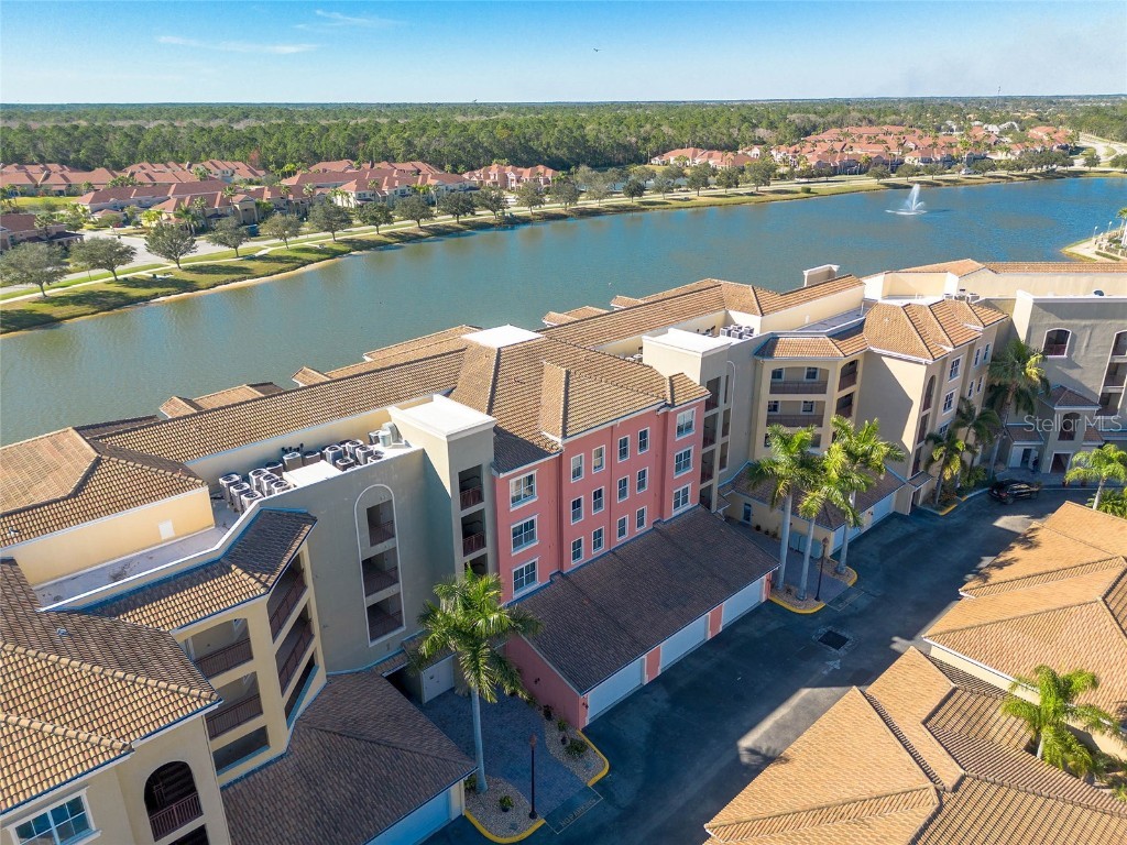 424 Luna Bella Lane #413 New Smyrna Beach FL 32168 O6175701 image1