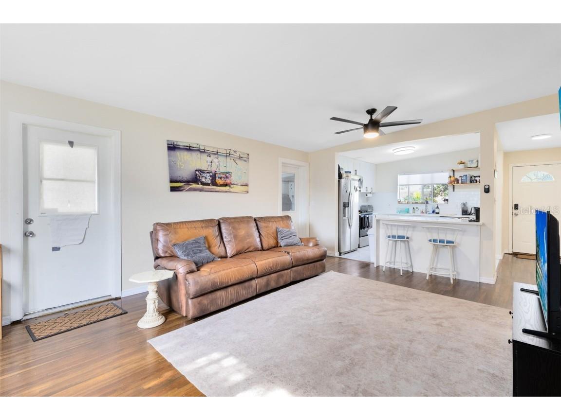 424 Manhattan Avenue Daytona Beach FL 32118 O6361753 image3