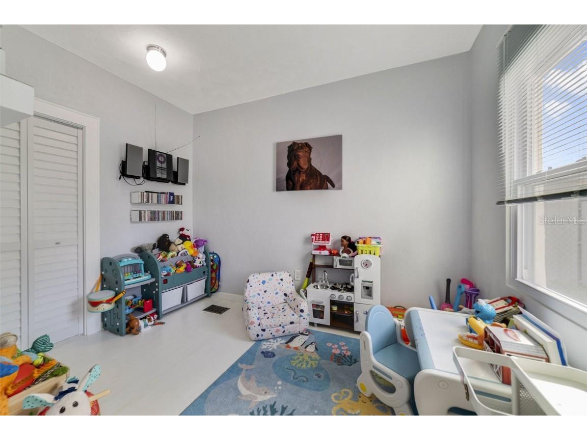 424 Pelican Avenue Daytona Beach FL 32118 O6247144 image16